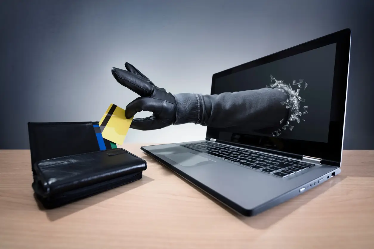 Creditcard blokkeren of deblokkeren? Zo doe je het snel en veilig!